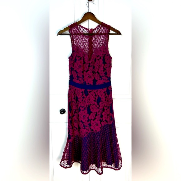 SONYA LACE DRESS - Adelyn Rae - Picture 2 of 9